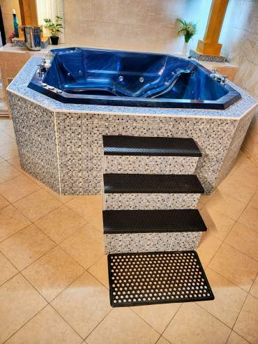 Amazing Jacuzzi